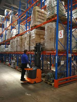 Stacker elétrico 1,000-2,000kg XE 