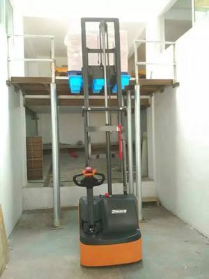 Stacker elétrico 1,000-1,200kg XEA 