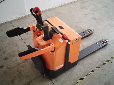 Porta-paletes elétrico 2,000-3,000kg XPA 